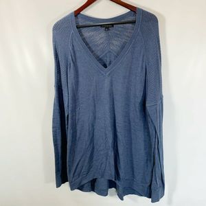 Banana Republic Sweater Dropped Needle V Neck